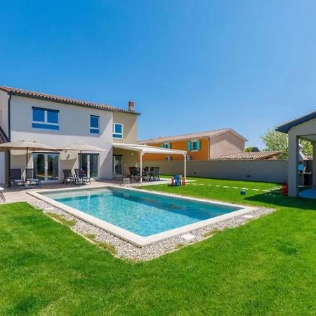 Villa Edi-Heated Pool & E-Bike Šišan Exteriér fotografie